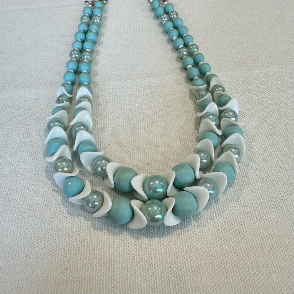 Vintage Japan necklace - Picture 3 of 5